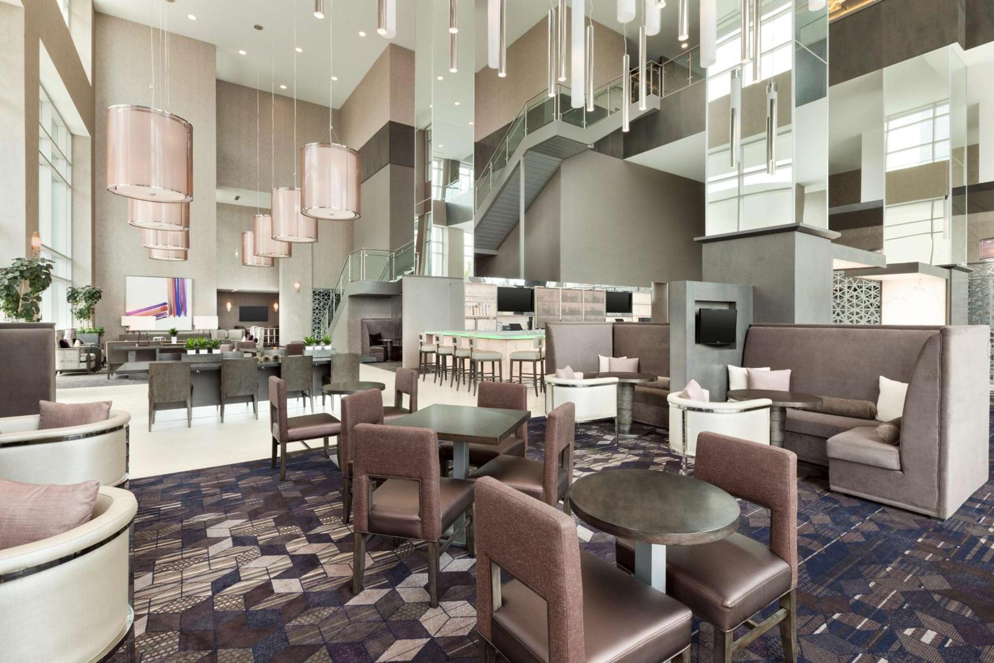 Embassy Suites By Hilton Charlotte Uptown Exterior foto